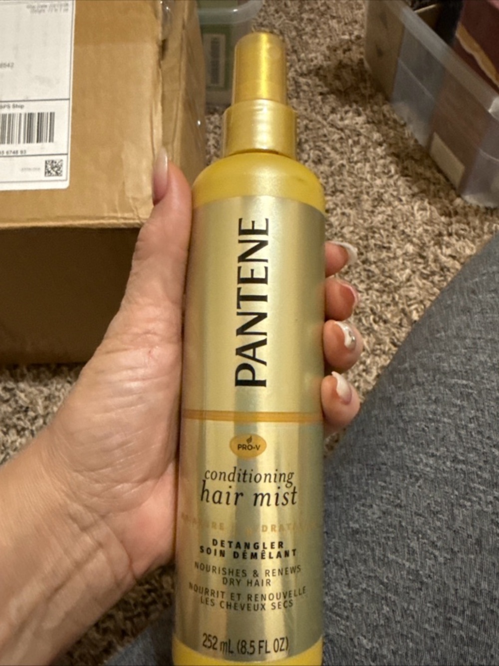 Pantene Conditioning Hair Mist — Nourishing Detangler in Gold
